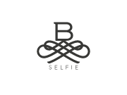 Visita lo shopping online di B-Selfie