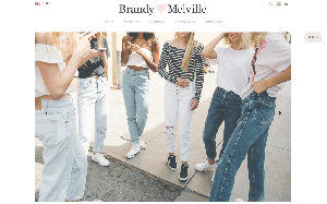 Visita lo shopping online di Brandy Melville