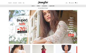 Visita lo shopping online di Jennyfer