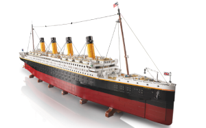 Visita lo shopping online di Titanic LEGO