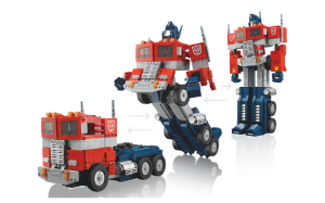 Visita lo shopping online di Transformers Optimus Prime LEGO