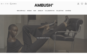 Visita lo shopping online di Ambush