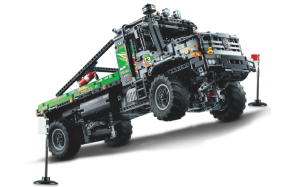 Visita lo shopping online di Camion fuoristrada 4x4 Mercedes-Benz Zetros Lego